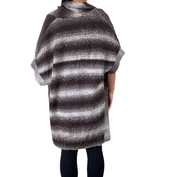 BCBGMaxAzria Oversized Cape/Poncho/Wrap Wool Blend Sweater in Brown Ash - medium - Picture 4 of 16